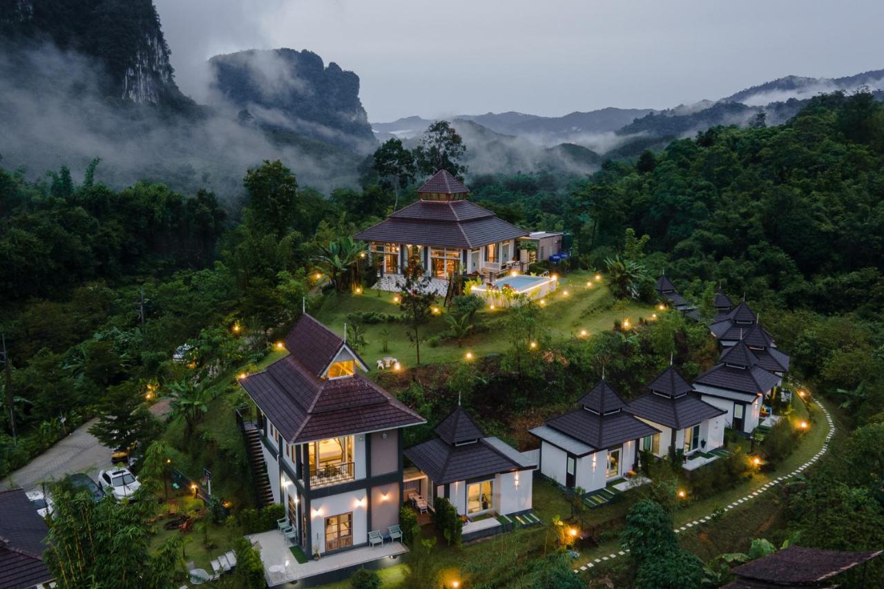 Magical Mountain View Resort Khao Sok National Park エクステリア 写真