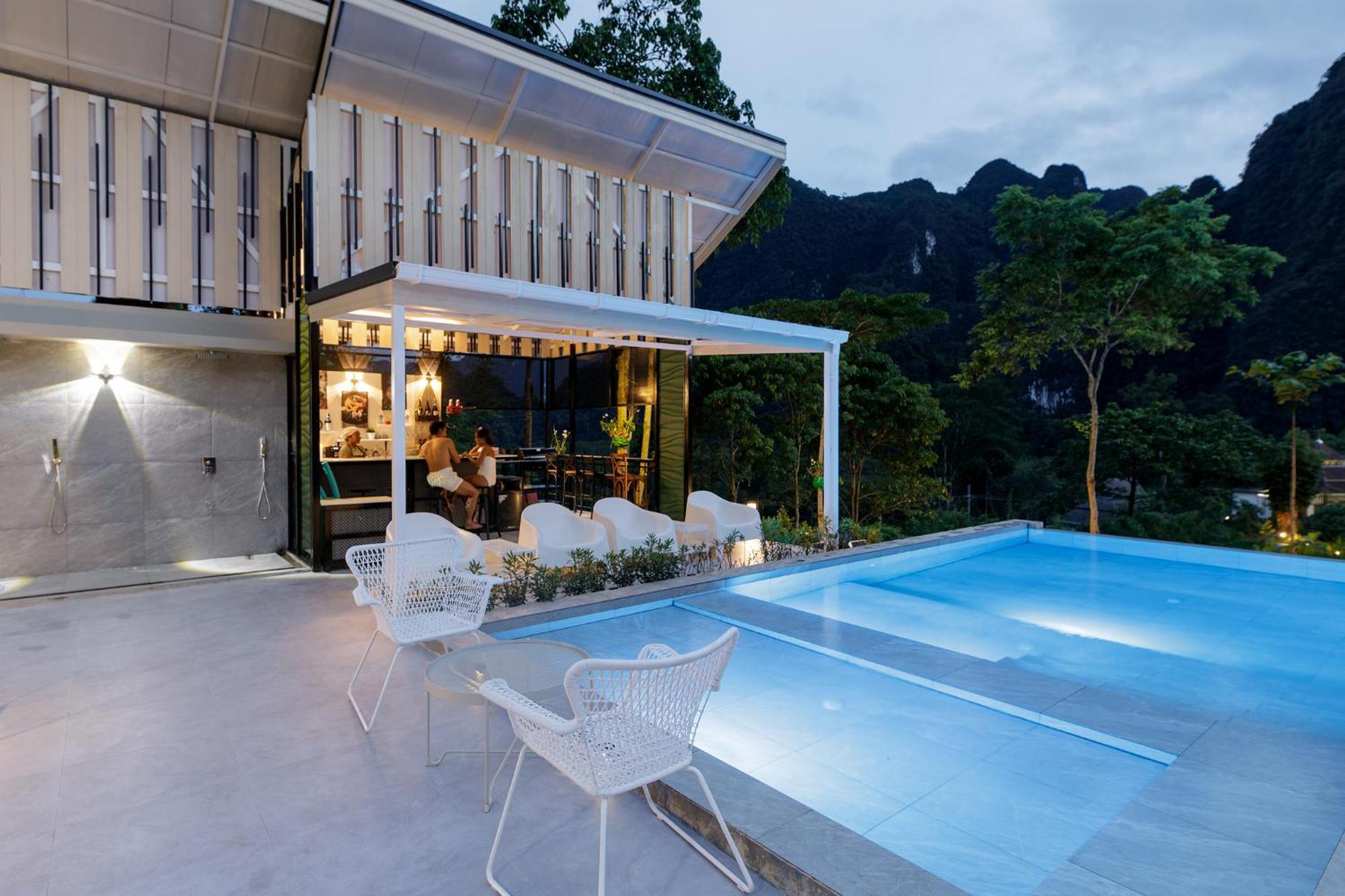 Magical Mountain View Resort Khao Sok National Park エクステリア 写真